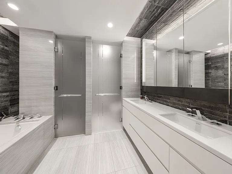 70 Charlton St #5C — Photo 7