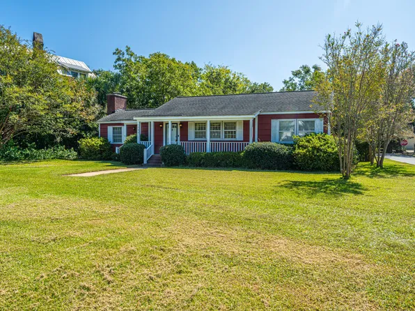 1739 Middle St, Sullivans Island, SC 29482