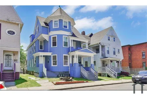23 Alden St #1 Photo 1
