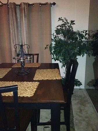 2nd image of 7 Keystone Cir