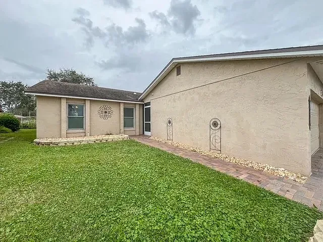 3998 Cypress Lndg S — Photo 13