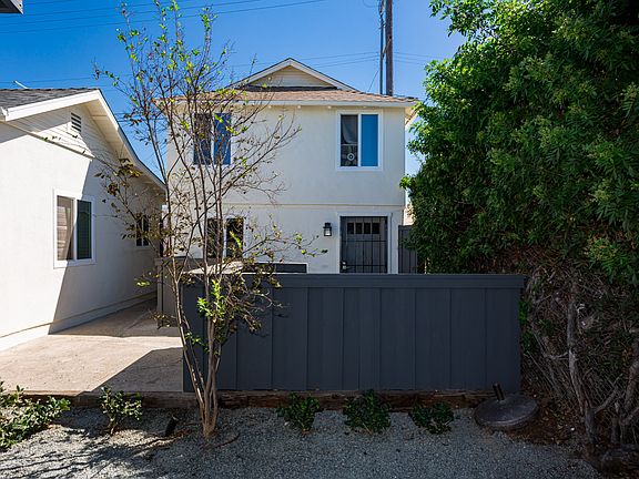2nd image of 4023 47th St