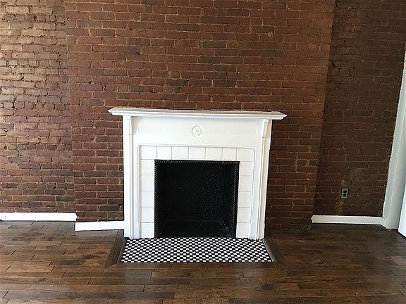2nd image of 52 W 87th St APT 3B