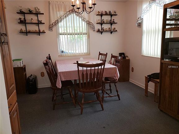 5th image of 2474 Kimberly Dr