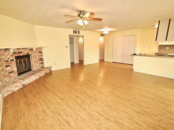 2nd image of 6806 Kearney Dr
