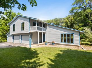 1808 Forestview Dr, Mahomet, IL