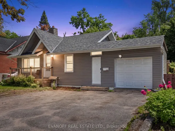 1288 Clonsilla Ave, Peterborough, ON K9J 5Z2