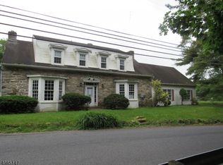 556 River Rd, Phillipsburg, NJ 08865