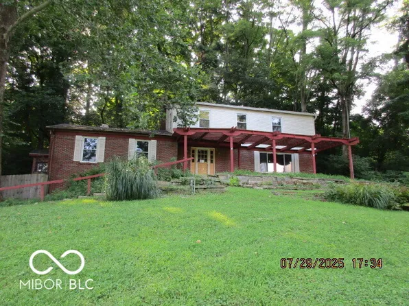 2340 N Egbert Rd, Martinsville, IN 46151