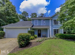 195 Angela Dr, Fayetteville, GA 30215