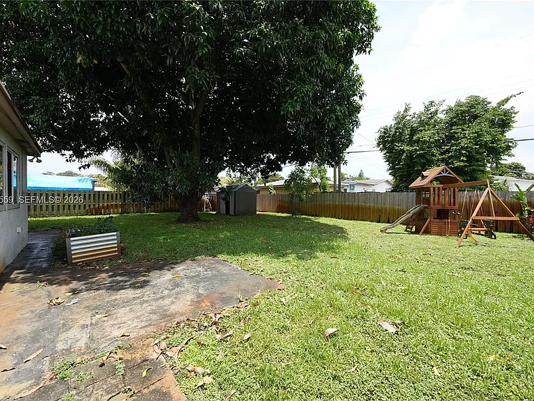 7304 McKinley St — Photo 13