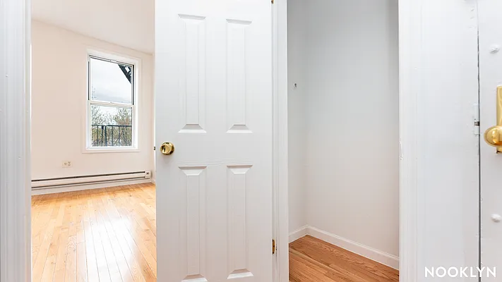 Rented by Nooklyn NYC LLC | media 29