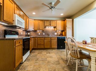 81 Spring Hill Ln, Mountville, PA 17554