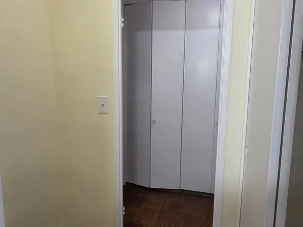 70-25 Yellowstone Boulevard image 8 of 21