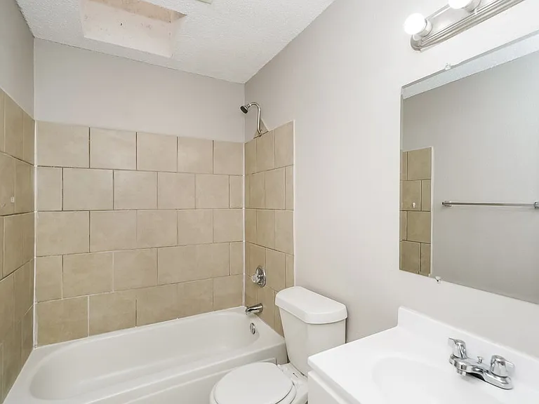 6721 Rhea Ridge Dr — Photo 15