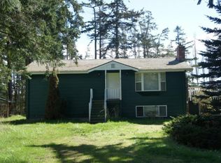 334 Valley Rd, Oak Harbor, WA 98277