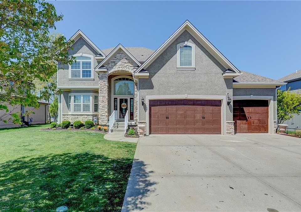 4408 NE Hideaway Hill Cir, Lees Summit, MO 64064 Zillow