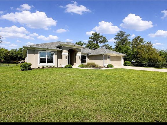 3rd image of 9832 SW 46th Ct