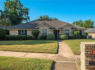 316 Carolyn Dr, Bedford, TX 76021