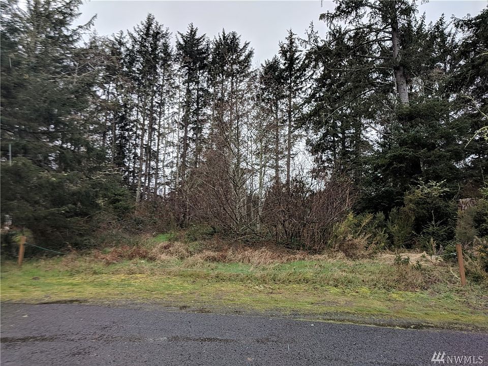 1st image of 24715 Birch Pl