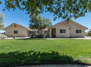 10570 Trailmaster Dr, Reno, NV 89508