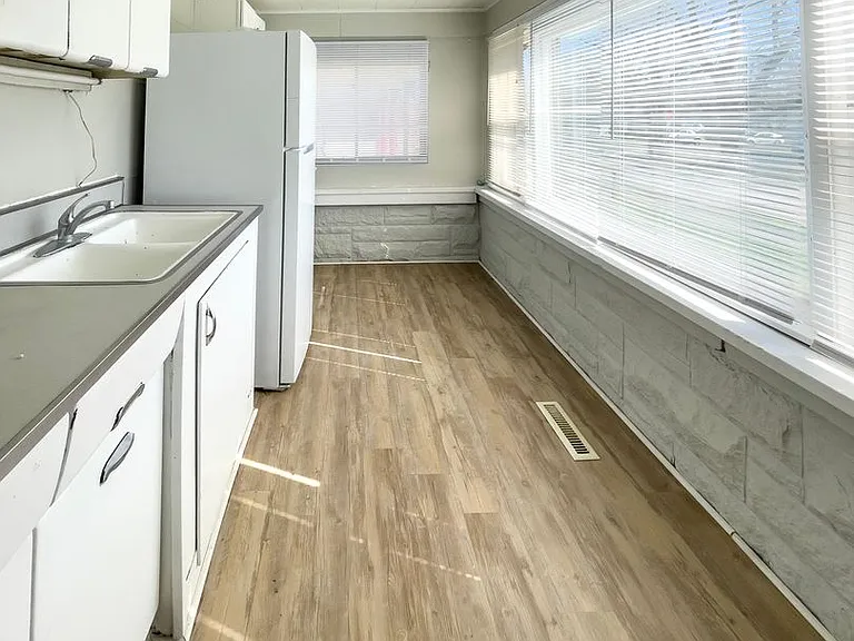 2106 W. Main St. (Whim & Proper LLC) — Photo 10