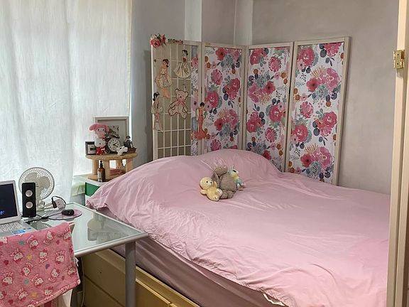 3rd image of 304 E 41st St APT 1303A