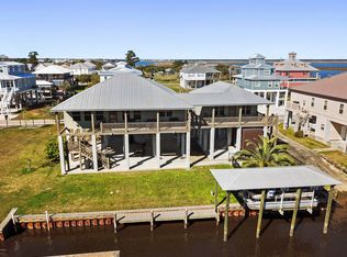 97 Fiber St, Bay Saint Louis, MS 39520