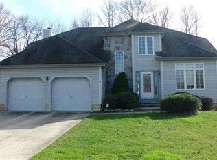 2 Kathryn Ct, Marlton, NJ 08053