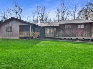 6 Saint George Glen Dr, East Setauket, NY