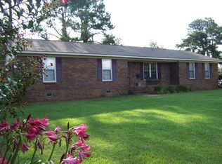 608 Rutland Rd, Tifton, GA 31793
