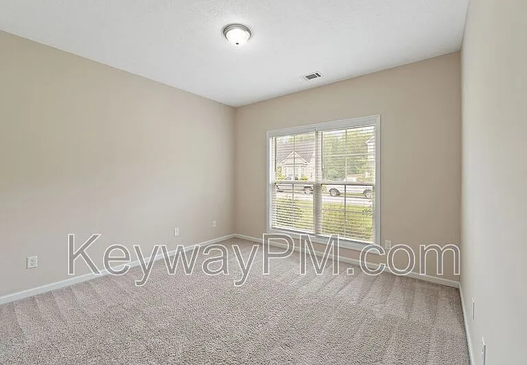 335 Koweta Way — Photo 21