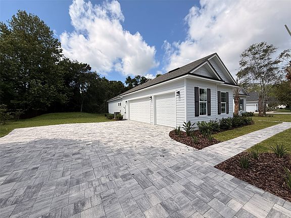 5th image of 96130 Captains Pointe Rd