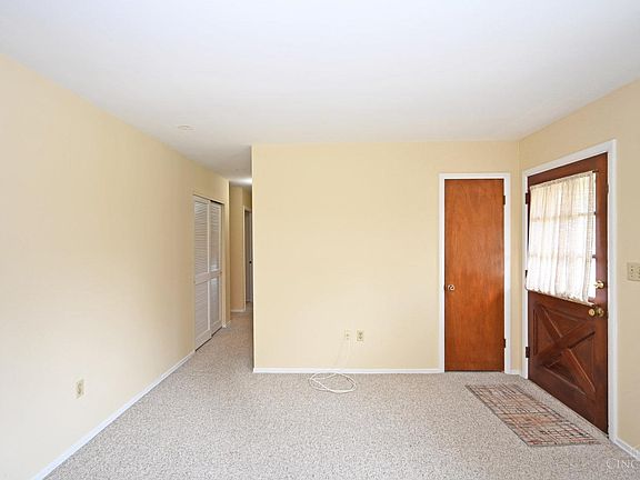 4th image of 219 Heidelberg Dr