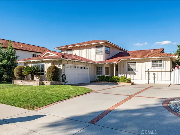 16083 Mesa Robles Dr, Hacienda Heights, CA 91745