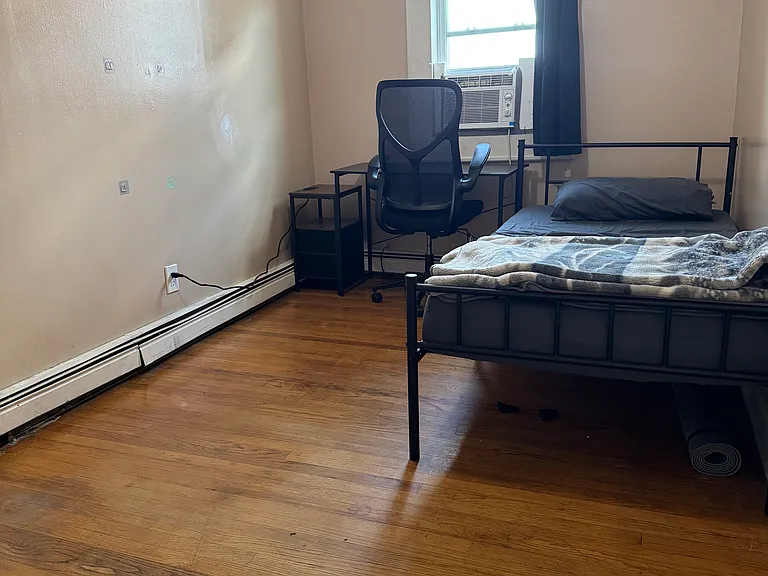 28 Harrison Ave — Photo 1
