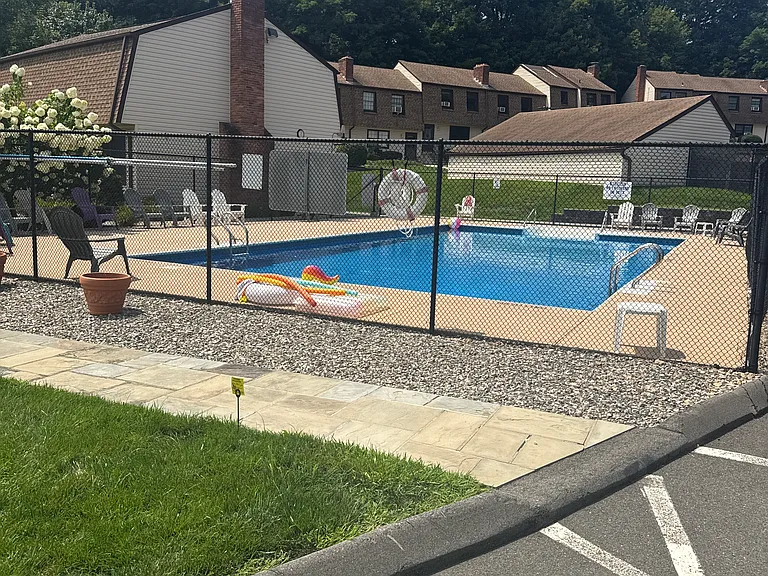 78 Homestead Ln — Photo 1