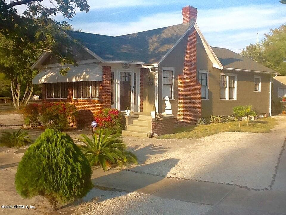 1st image of 386 Sunset Dr