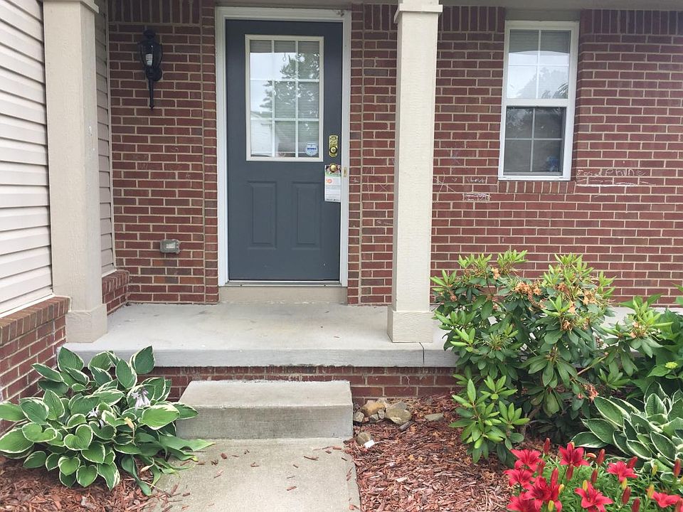1st image of 2400 Becket Cir
