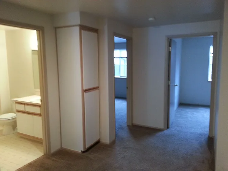154-Sandy Dr Apts — Photo 15