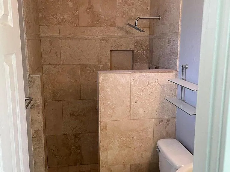1609 E Gaylon Dr — Photo 9