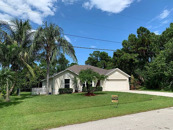 3rd image of 5570 NW Cruzan Ave