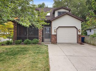 17252 Franklin Ave, Spring Lake, MI 49456