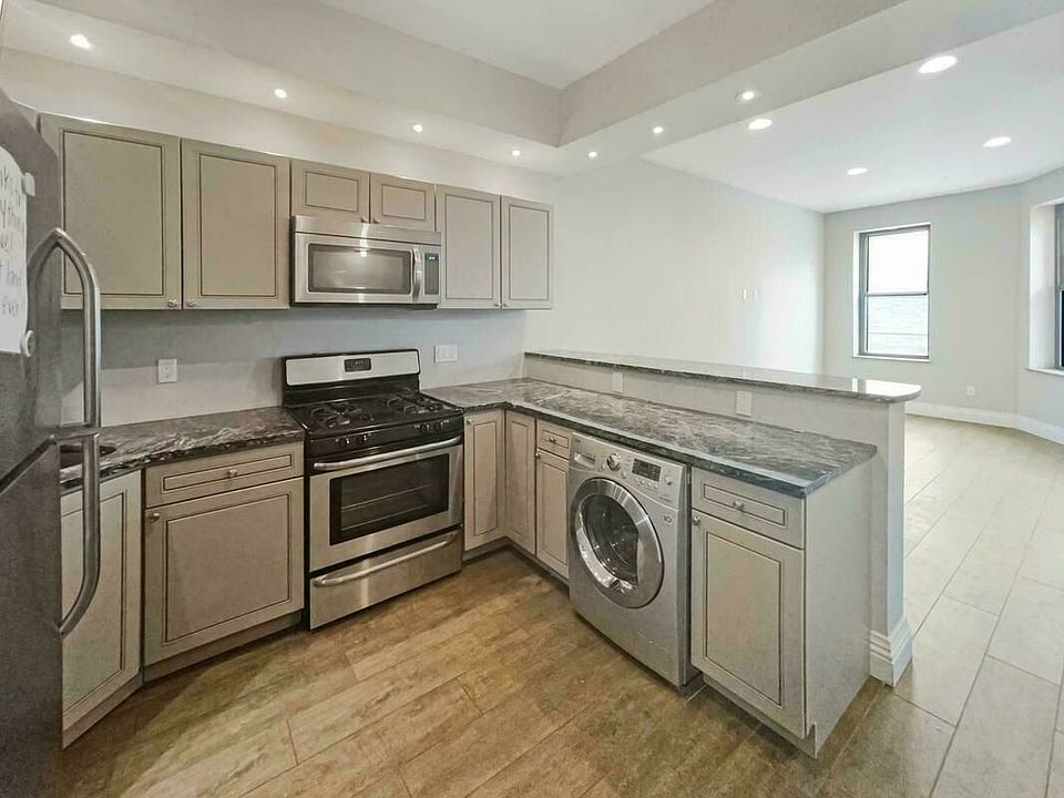 1st image of 776 Halsey St #2AA