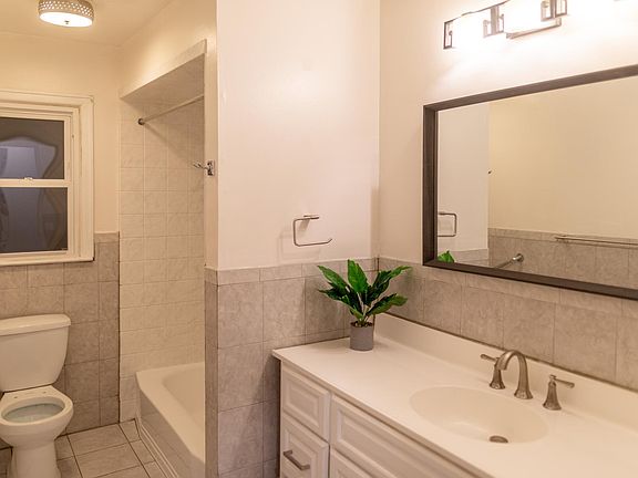 5th image of 112 3rd St Floor 2