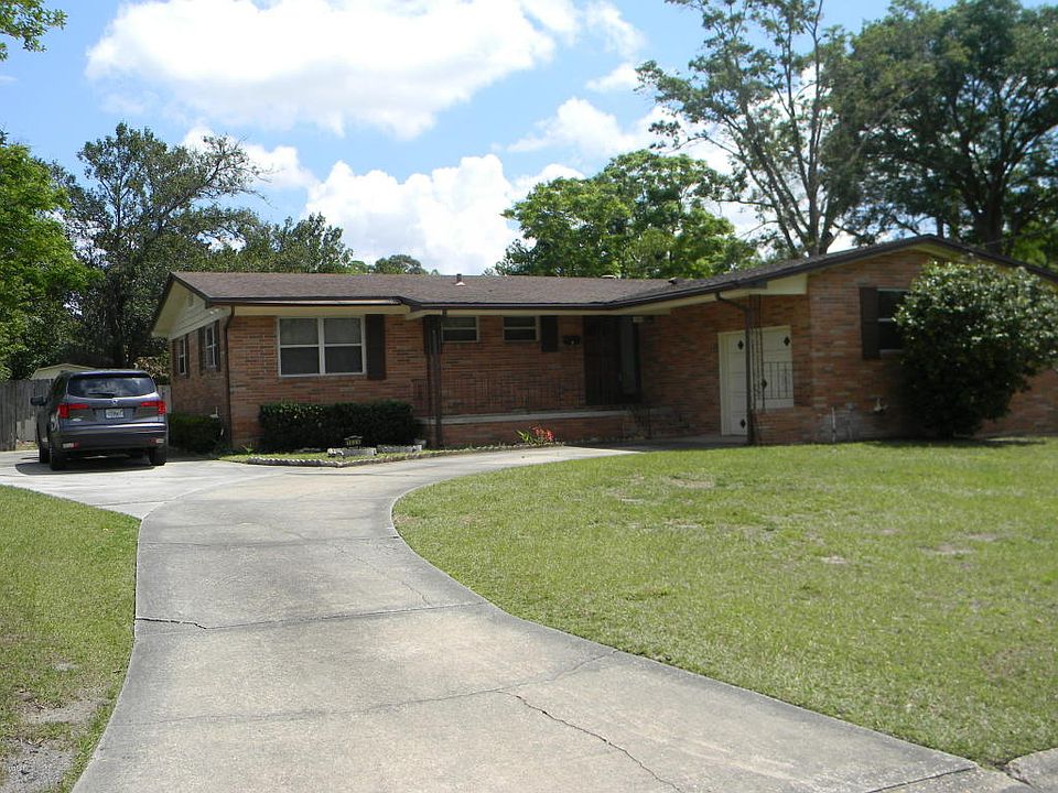 1st image of 1025 Lawfin St W