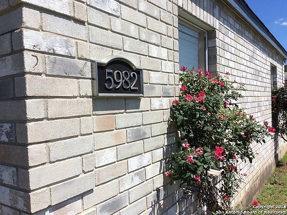 3rd image of 5982 Hidden Dale St
