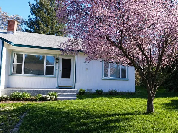 1149 Elm St, Ukiah, CA 95482