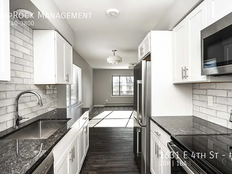 1631 E 4th St #7 — Photo 3