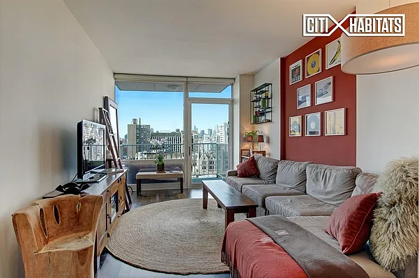 Sold by Citi Habitats | media 1